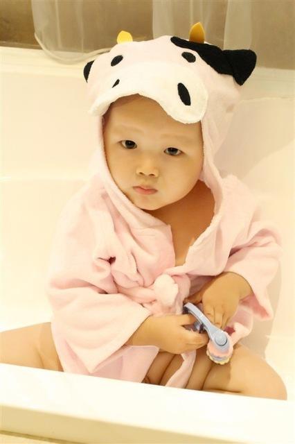 Puddle and Patch™ Cartoon Cute Animal Hooded Baby Bathrobe – Pure Cotton for Comfort and Warmth